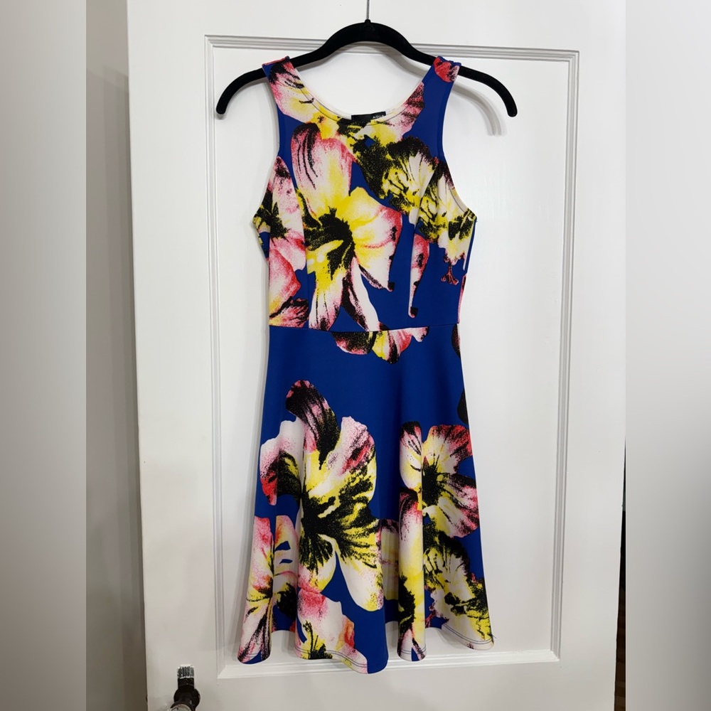 Aqua blue tropical floral print dress size small